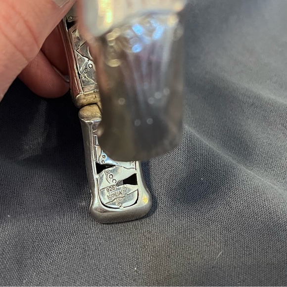 John Hardy Bamboo Kick Back Bracelet - Picture 4 of 5